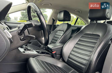 Купе Volkswagen CC / Passat CC 2012 в 