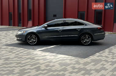 Купе Volkswagen CC / Passat CC 2013 в 