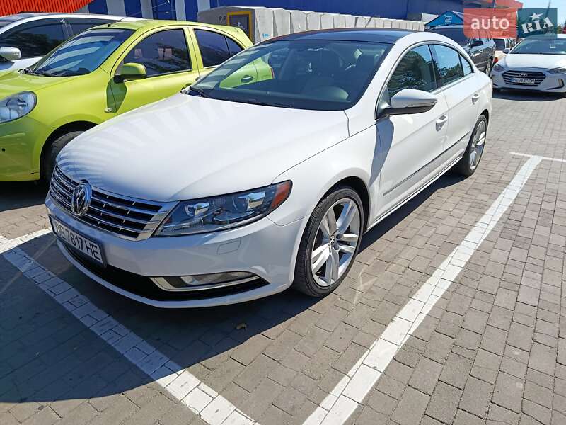 Купе Volkswagen CC / Passat CC 2014 в Николаеве