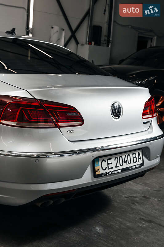 Купе Volkswagen CC / Passat CC 2012 в Черновцах