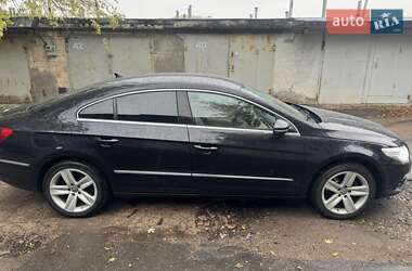 Купе Volkswagen CC / Passat CC 2011 в 