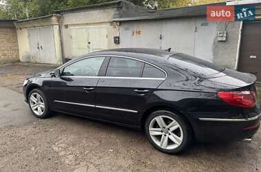 Купе Volkswagen CC / Passat CC 2011 в 