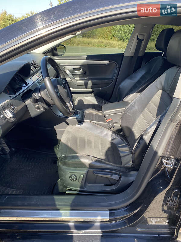 Купе Volkswagen CC / Passat CC 2009 в Краматорске