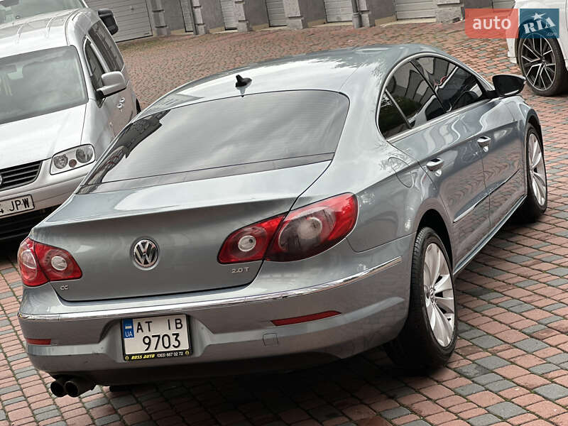 Купе Volkswagen CC / Passat CC 2010 в Івано-Франківську