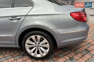 Купе Volkswagen CC / Passat CC 2010 в 