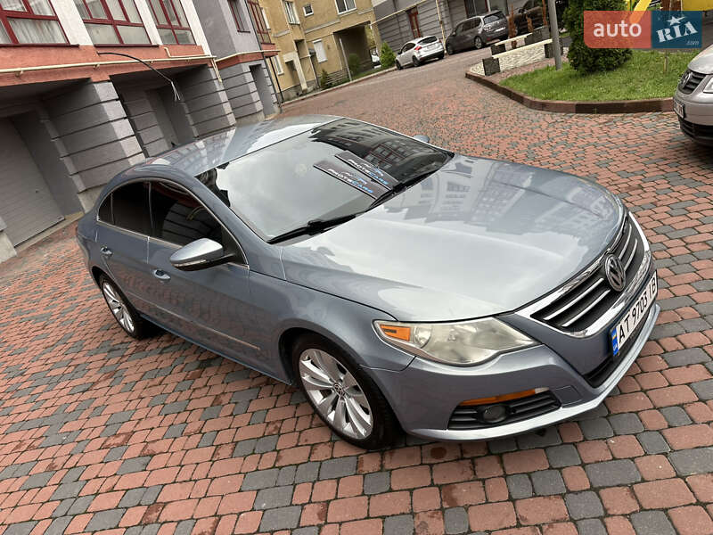 Купе Volkswagen CC / Passat CC 2010 в Івано-Франківську