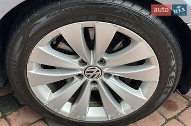 Купе Volkswagen CC / Passat CC 2010 в 