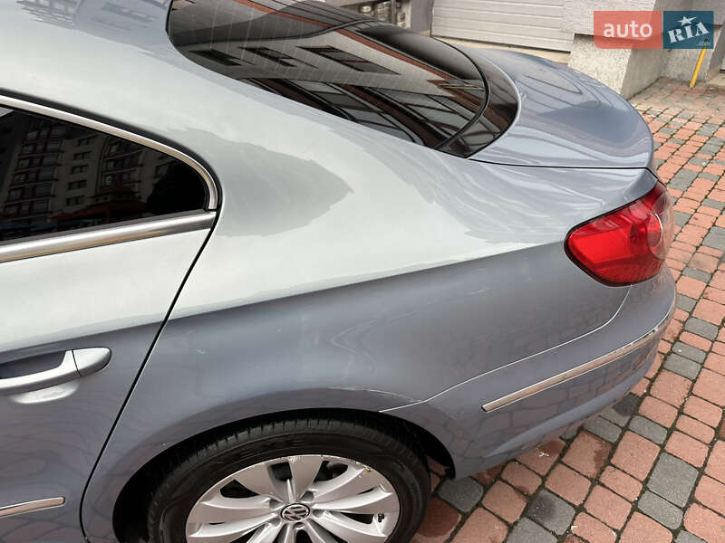 Купе Volkswagen CC / Passat CC 2010 в Івано-Франківську