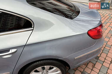 Купе Volkswagen CC / Passat CC 2010 в 