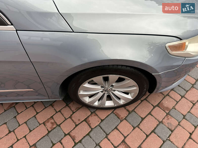 Купе Volkswagen CC / Passat CC 2010 в Івано-Франківську