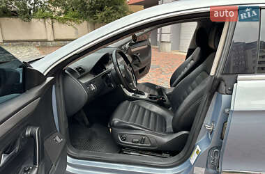 Купе Volkswagen CC / Passat CC 2010 в 