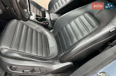 Купе Volkswagen CC / Passat CC 2010 в 