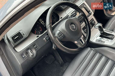 Купе Volkswagen CC / Passat CC 2010 в 