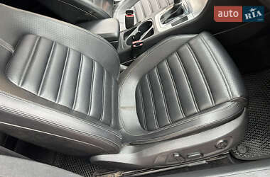 Купе Volkswagen CC / Passat CC 2010 в 