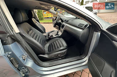 Купе Volkswagen CC / Passat CC 2010 в 