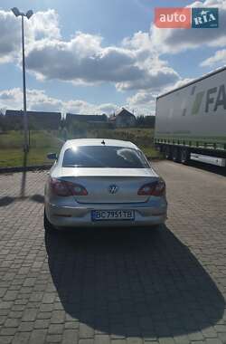 Купе Volkswagen CC / Passat CC 2010 в 