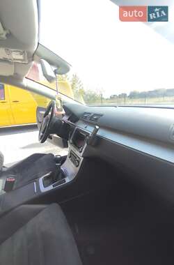 Купе Volkswagen CC / Passat CC 2010 в 