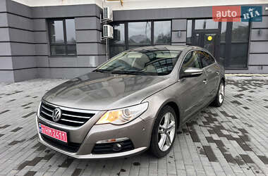 Купе Volkswagen CC / Passat CC 2011 в 