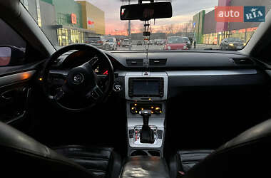 Купе Volkswagen CC / Passat CC 2010 в 