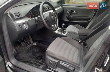 Купе Volkswagen CC / Passat CC 2010 в 