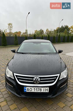 Купе Volkswagen CC / Passat CC 2009 в 