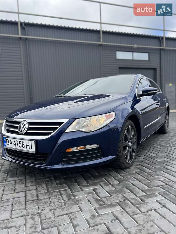 Купе Volkswagen CC / Passat CC 2010 в Кропивницькому