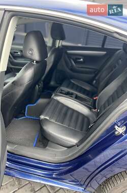 Купе Volkswagen CC / Passat CC 2010 в 