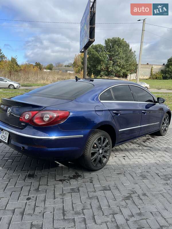 Купе Volkswagen CC / Passat CC 2010 в Кропивницькому