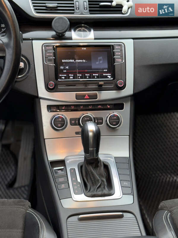 Купе Volkswagen CC / Passat CC 2013 в Радомышле