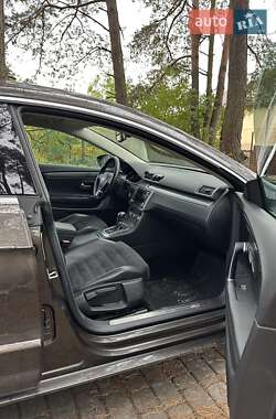 Купе Volkswagen CC / Passat CC 2012 в 