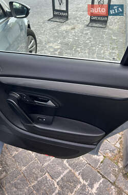 Купе Volkswagen CC / Passat CC 2010 в 