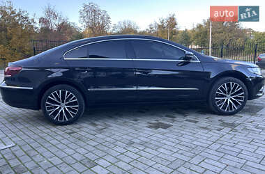 Купе Volkswagen CC / Passat CC 2012 в 