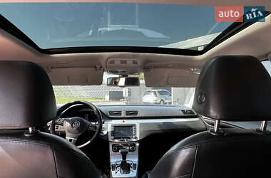 Купе Volkswagen CC / Passat CC 2009 в 