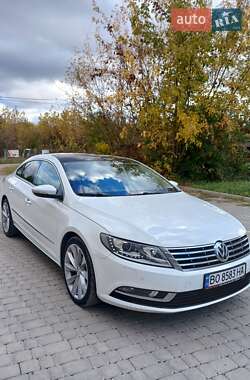 Купе Volkswagen CC / Passat CC 2014 в 