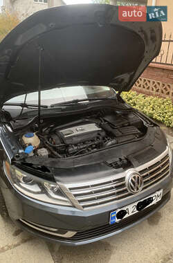 Купе Volkswagen CC / Passat CC 2012 в 