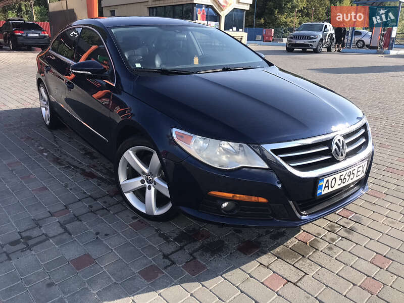 Купе Volkswagen CC / Passat CC 2011 в Хмельницькому