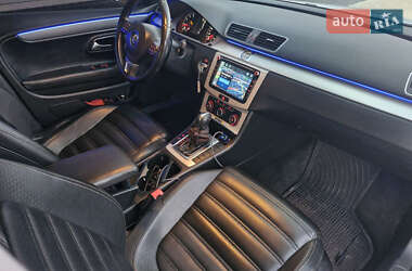 Купе Volkswagen CC / Passat CC 2011 в 
