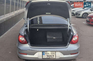Купе Volkswagen CC / Passat CC 2011 в 