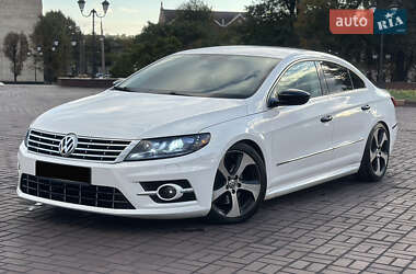 Купе Volkswagen CC / Passat CC 2012 в 