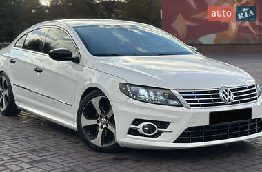 Купе Volkswagen CC / Passat CC 2012 в 