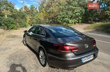Купе Volkswagen CC / Passat CC 2012 в 