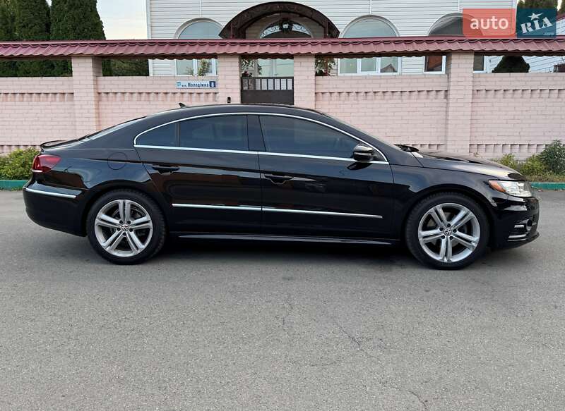 Купе Volkswagen CC / Passat CC 2013 в Києві