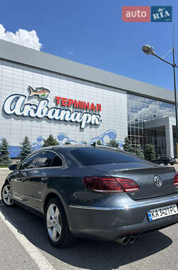Купе Volkswagen CC / Passat CC 2013 в 