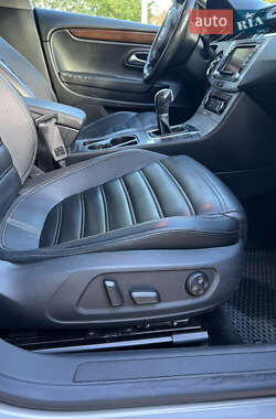 Купе Volkswagen CC / Passat CC 2011 в 
