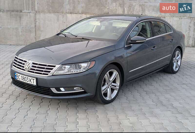 Купе Volkswagen CC / Passat CC 2012 в 