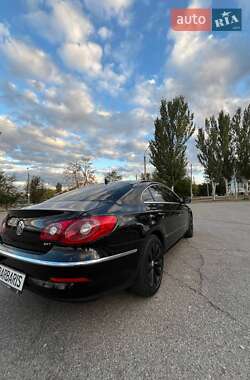 Купе Volkswagen CC / Passat CC 2011 в 