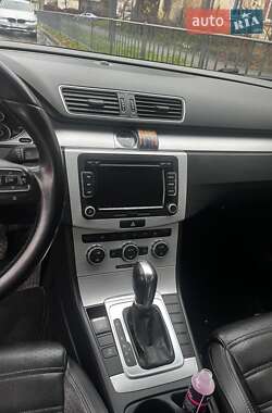 Купе Volkswagen CC / Passat CC 2012 в 