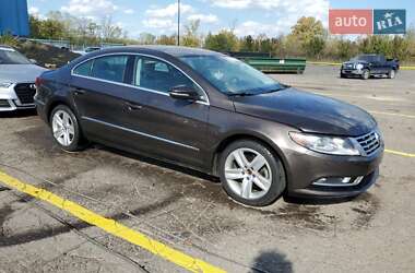 Купе Volkswagen CC / Passat CC 2014 в 