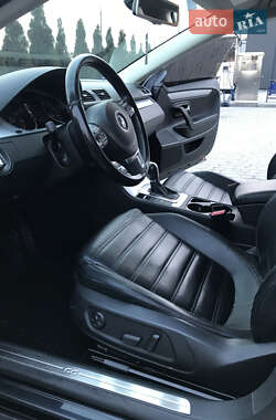 Купе Volkswagen CC / Passat CC 2012 в 