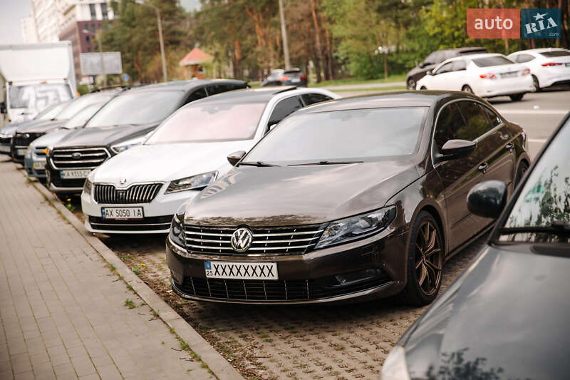 Купе Volkswagen CC / Passat CC 2013 в Софіївській Борщагівці